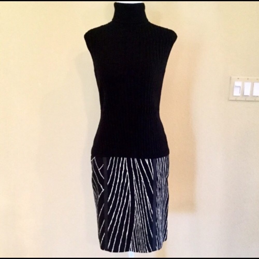ANN TAYLOR BLACK & BEIGE SKIRT